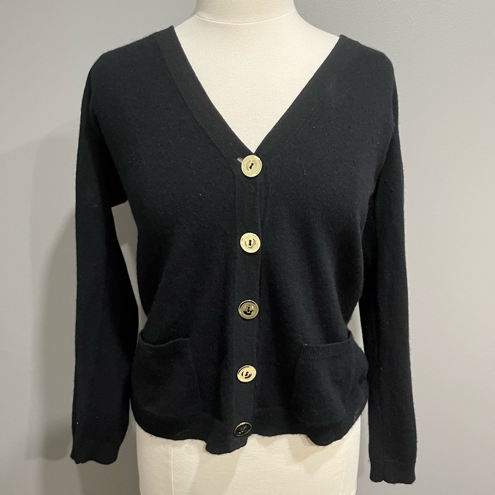 Neiman Marcus cashmere sweater